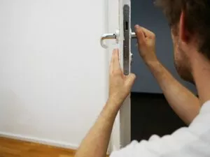 מנעולן בנס ציונה